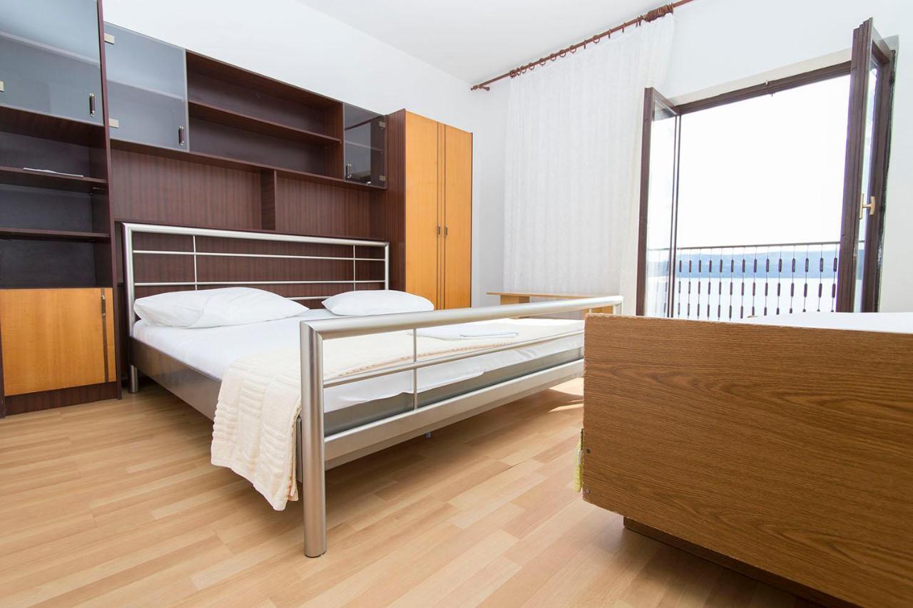 Stanici Beach Apartments Omiš Екстериор снимка