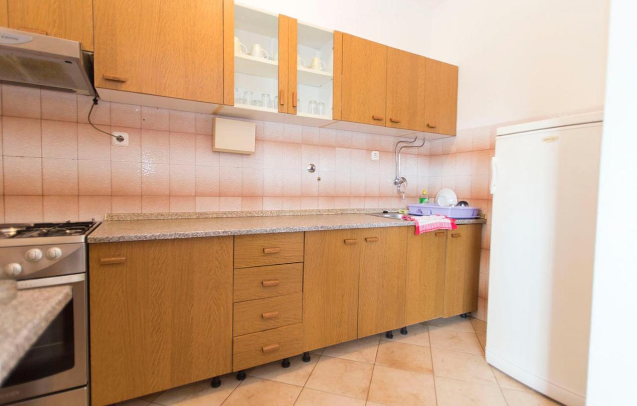 Stanici Beach Apartments Omiš Екстериор снимка