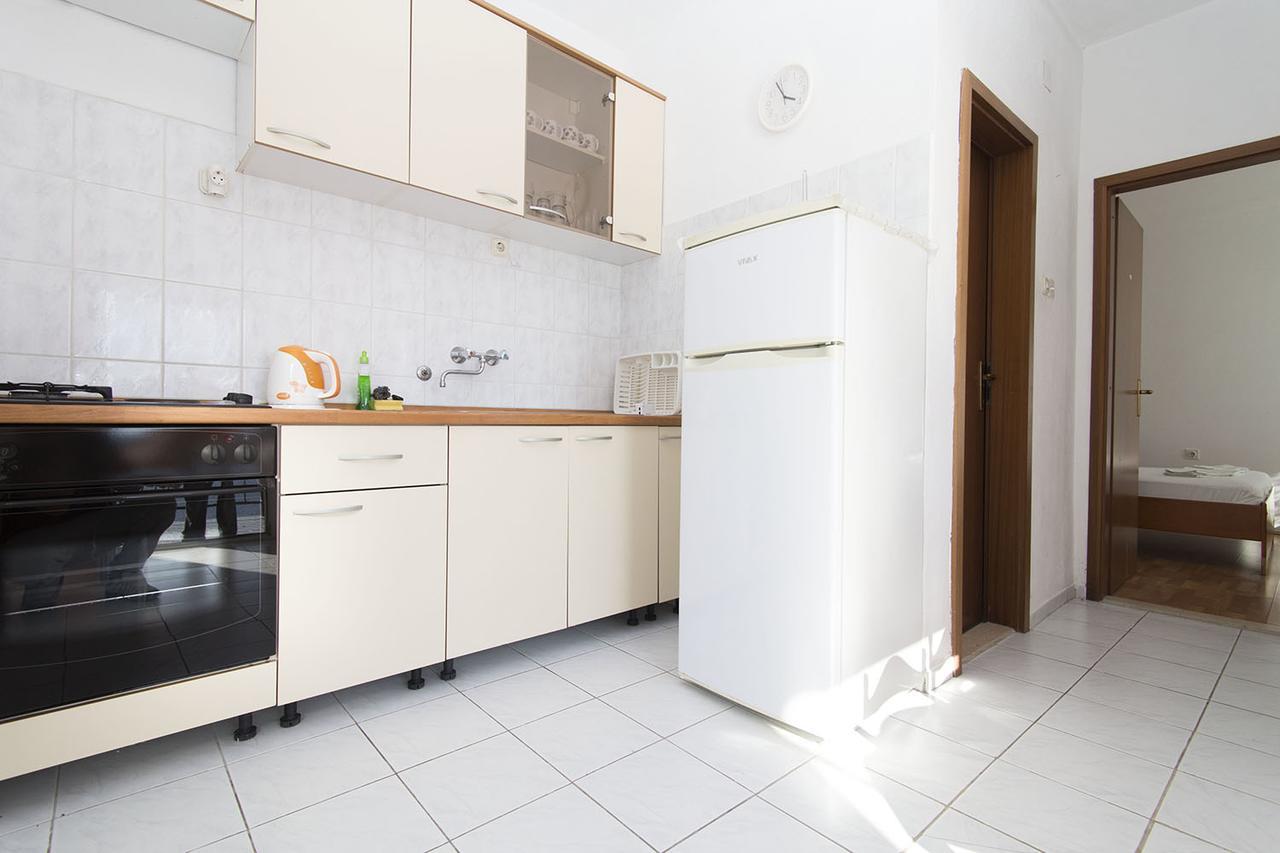 Stanici Beach Apartments Omiš Екстериор снимка